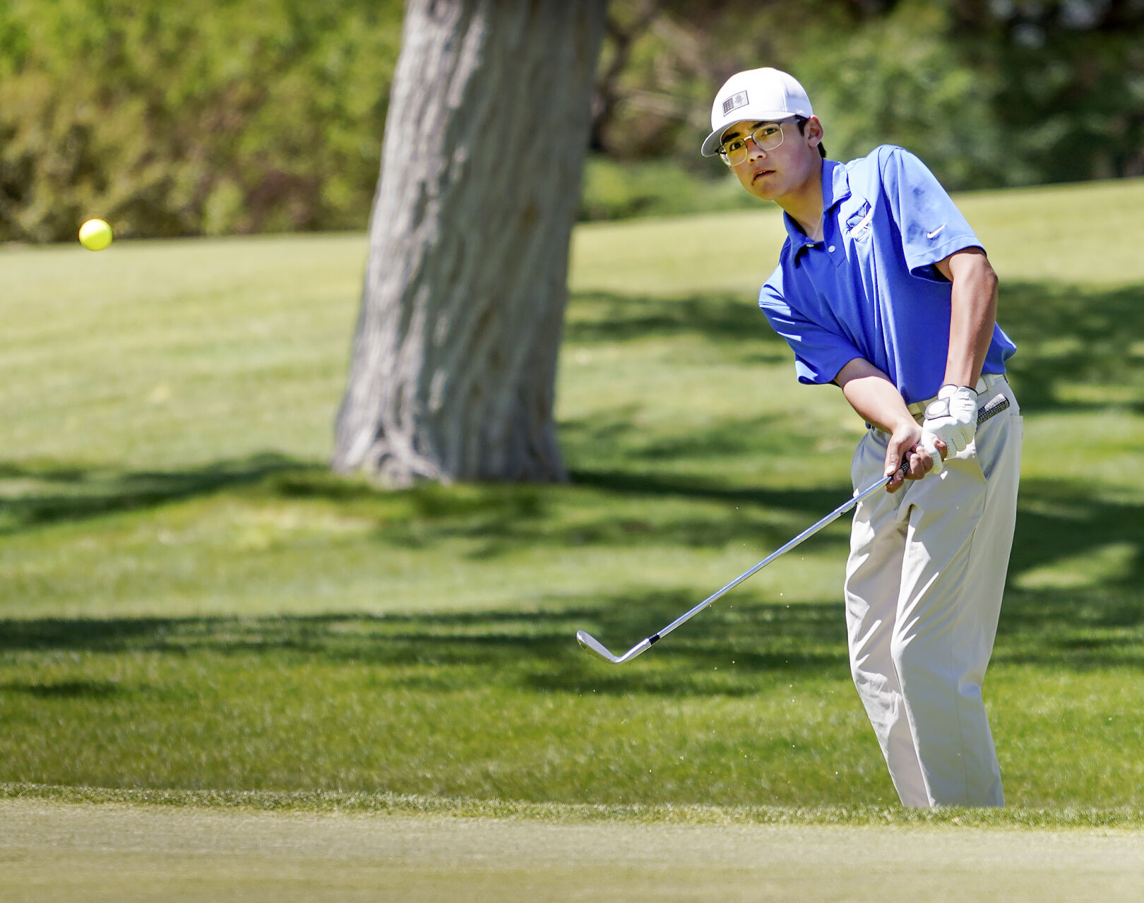 051022_Golf03-rgb.jpg
